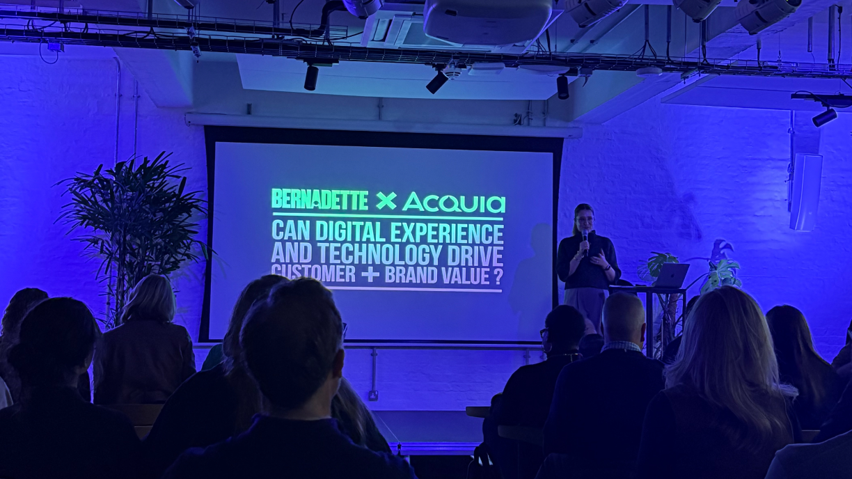 Bernadette - Iva x Acquia